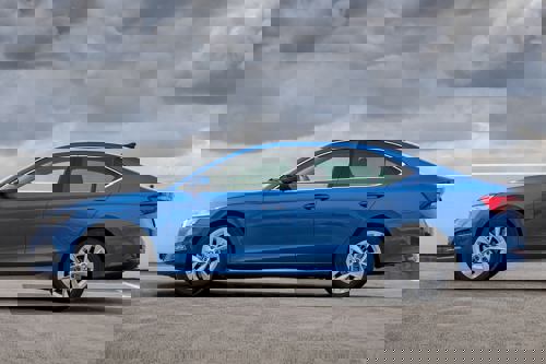 Skoda Octavia Mk4 — static side elevation